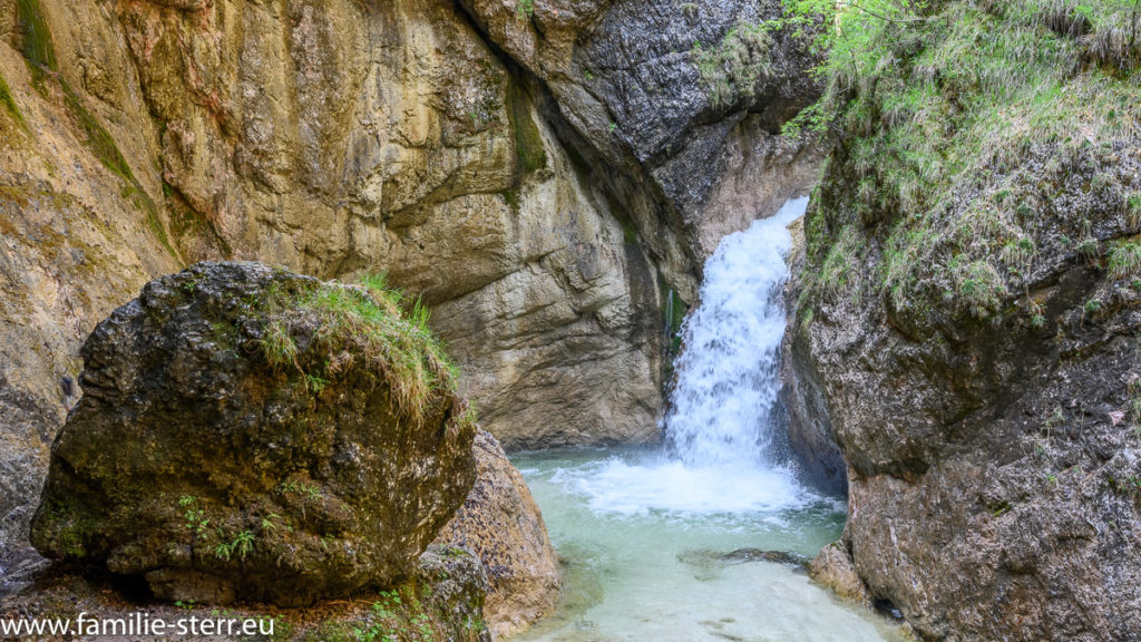 Wasserfall in der Almbachklamm