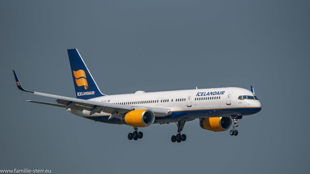 Boeing B757-208(WL) Icelandair