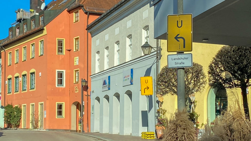 verwirrende Umleitungsbeschilderung in Erding