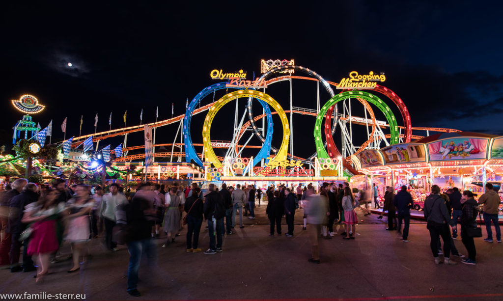 Olympia - Looping - Achterbahn auf dem Münchner Oktoberfest