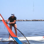 Hans-Freimut beim Windsurfing